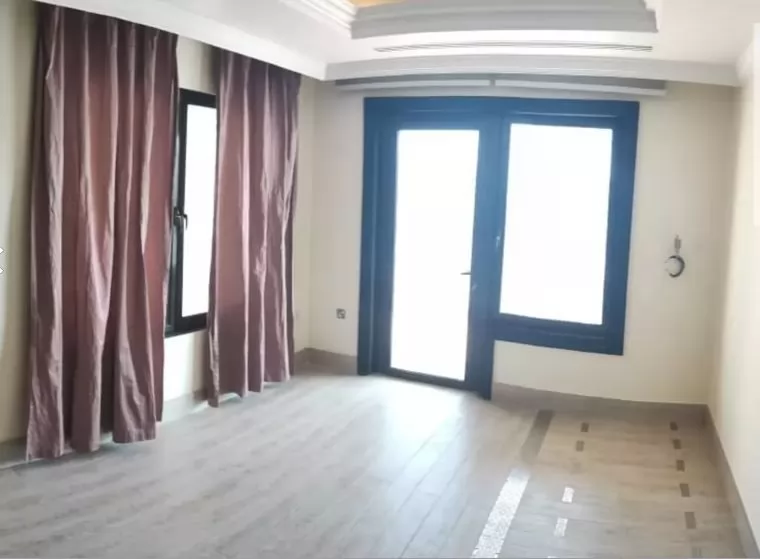Residential Ready Property 3 Bedrooms S/F Apartment  for rent in The-Pearl-Qatar , Doha-Qatar #10594 - 1  image 